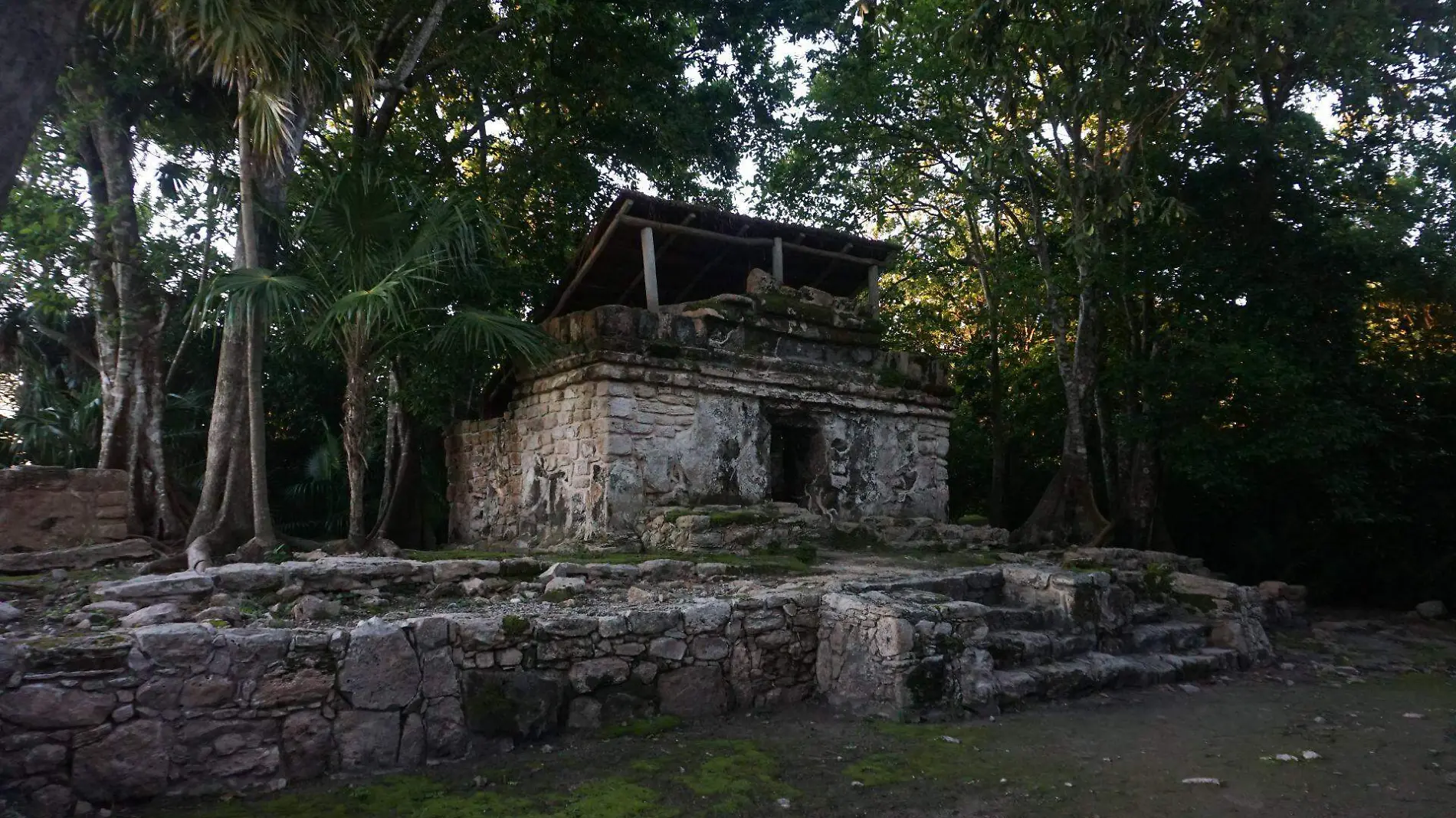 900425_Templos Costeros Mayas Xcaret-1_web